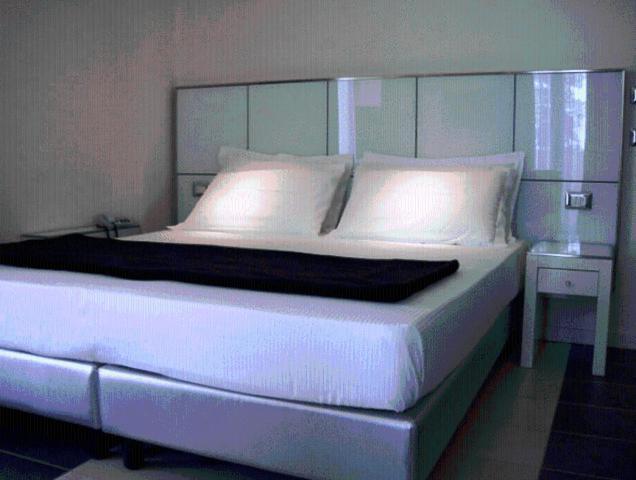 Atmosphere Suite Hotel Rimini Phòng bức ảnh